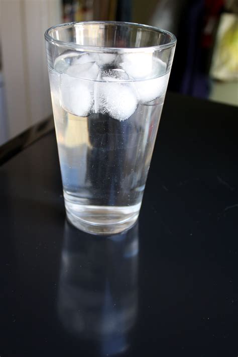 Ice In Glass Ringtone